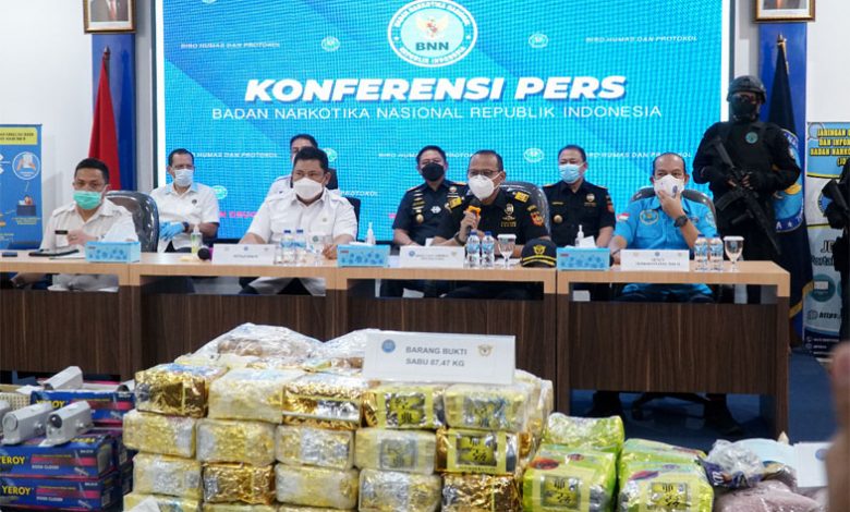 indoposco Bea Cukai-BNN Sergap Kapal Pembawa Sabu dan Ekstasi