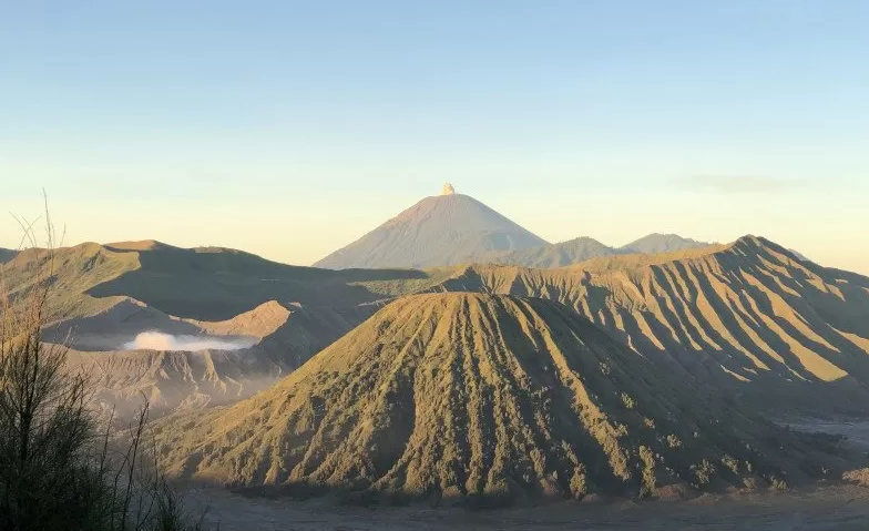 Mulai 1 April Pendakian Gunung Semeru Dibuka Indoposco