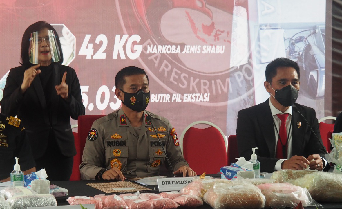 Bareskrim Dan Bea Cukai Gagalkan Peredaran Kg Sabu Dan Ribu