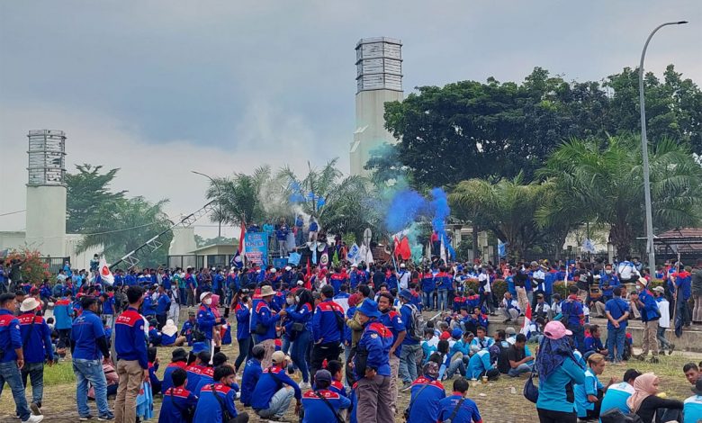 demo buruh