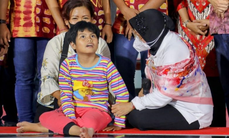 Kementerian Sosial Bu Risma
