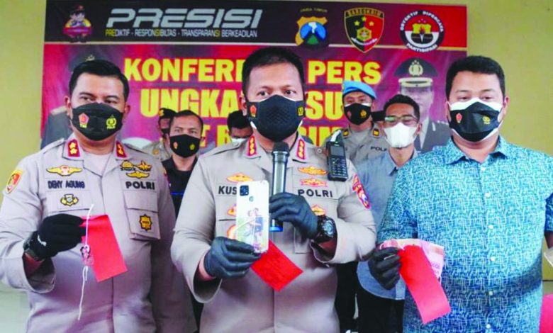 polisi gadungan