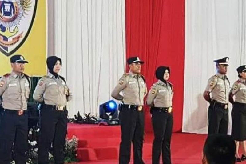 Hari Ini Polri Perkenalkan Seragam Baru Satpam Indoposco