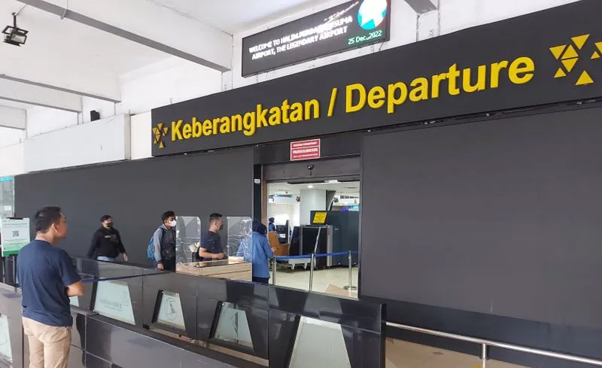 Libur Natal Bandara Halim Terbangkan Orang Indoposco