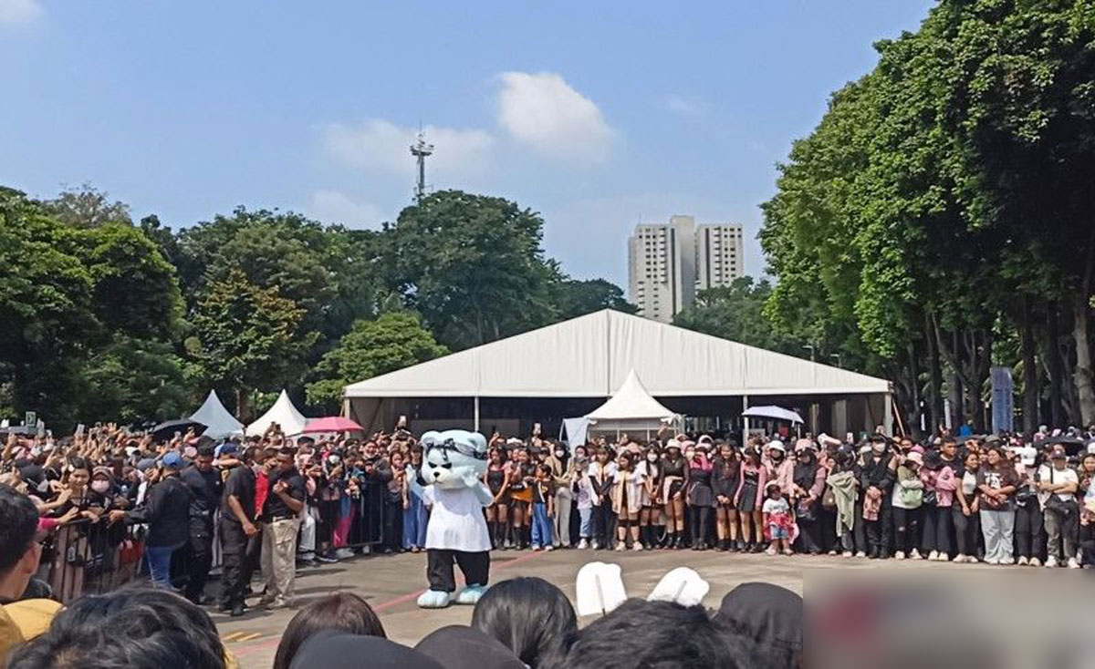 Krunk Kejutkan BLINK Sebelum Konser BLACKPINK Indoposco