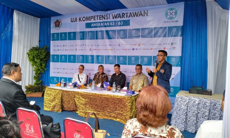 Ketua PWI Jaya Sayid Iskandar (Dua dari kiri) (dokumen INDOPOS.CO.ID)