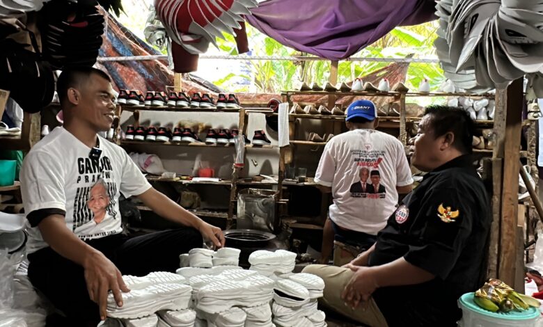 Ganjaran Buruh Berjuang (GBB) mengadakan GBB Goes To Kawasan Industri Rakyat di kawasan Cipadung, Bogor, Jawa Barat.