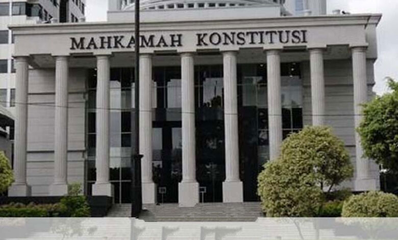 Mahkamah-konstitusi-co