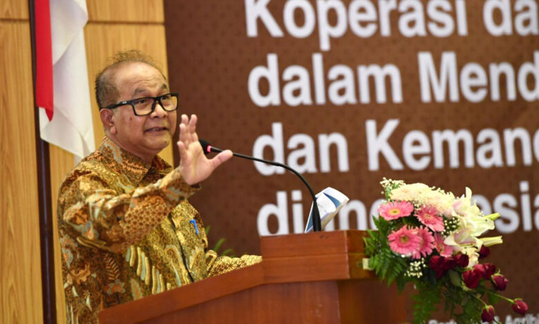 SesKemenKopUKM-Arif-co