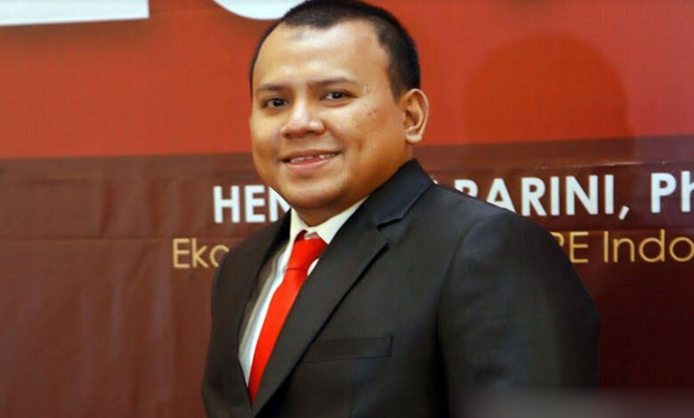 Yusuf R Manilet