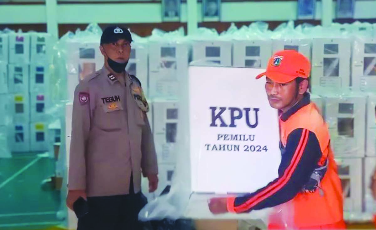 KPU Jaktim Targetkan Distribusi Logistik Pemilu Selesai Besok Indoposco