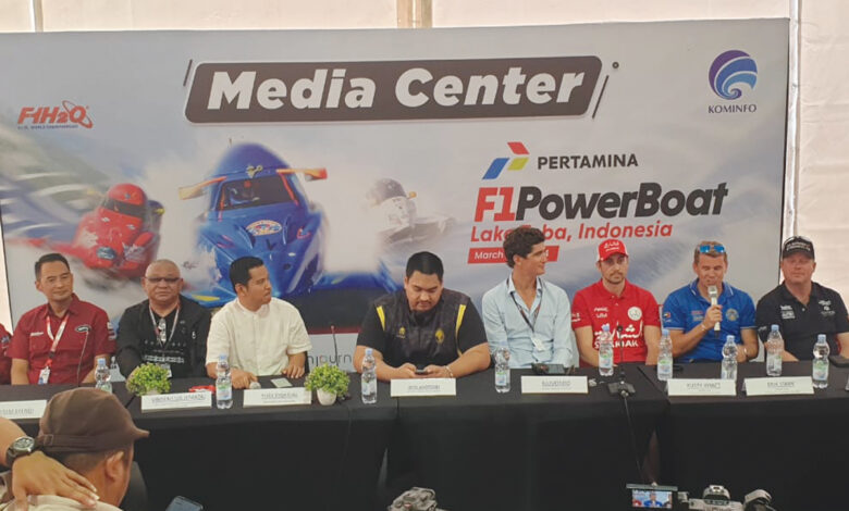 f1