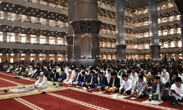 Sholat-Ied-co