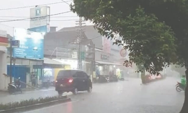 Hujan