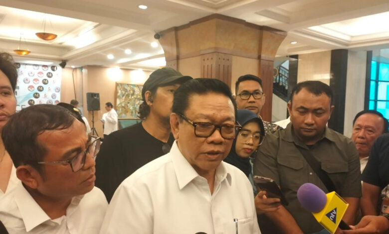 Agung-Laksono