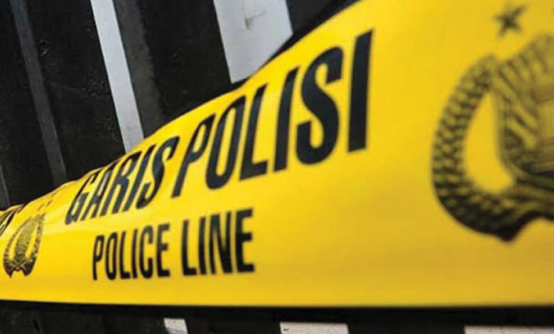 garis polisi