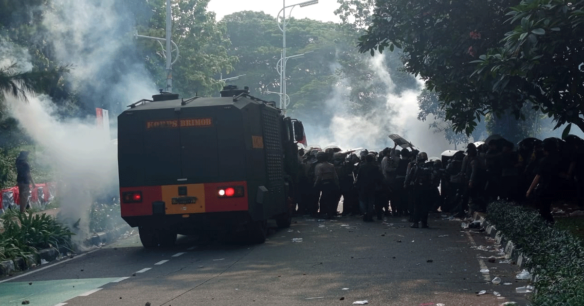 aparat-kepolisian1