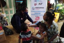 Bantuan Pertamina Peduli terus menyasar korban banjir di Kalimantan Selatan.