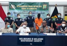 Polda Metro Jaya melakukan konferensi pers terkait penjualan satwa illegal.