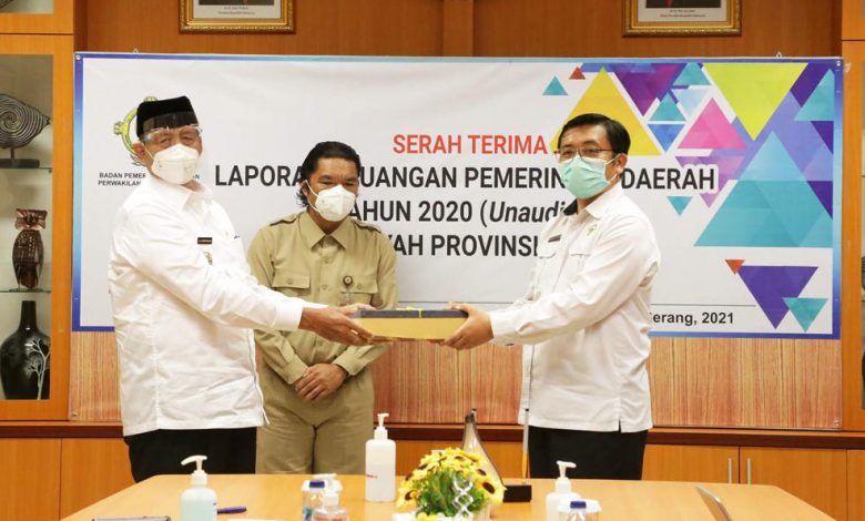 Serahkan LKPD 2020 ke BPK, Wahidin Halim: Informasinya Provinsi Banten Paling Cepat se-Indonesia
