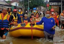 Tanggul Jebol, Empat Desa di Kabupaten Bekasi Terendam Banjir