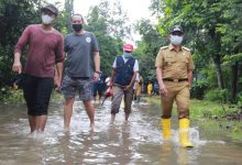 Wakil Wali Kota Tangerang Tinjau Titik Genangan Air di Cikokol