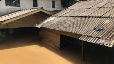 Tanggul Kali Angke Jebol, Pondok Bahar Terendam Banjir
