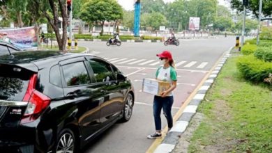 Aduh, Tim Sepak Bola Putri Kalimantan Tengah Galang Dana Di Jalanan