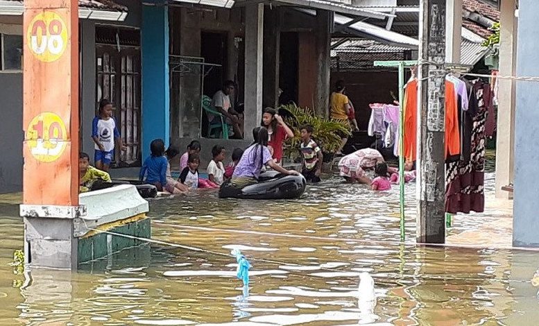 Warga Kudus yang Terdampak Banjir Belum Mau Mengungsi