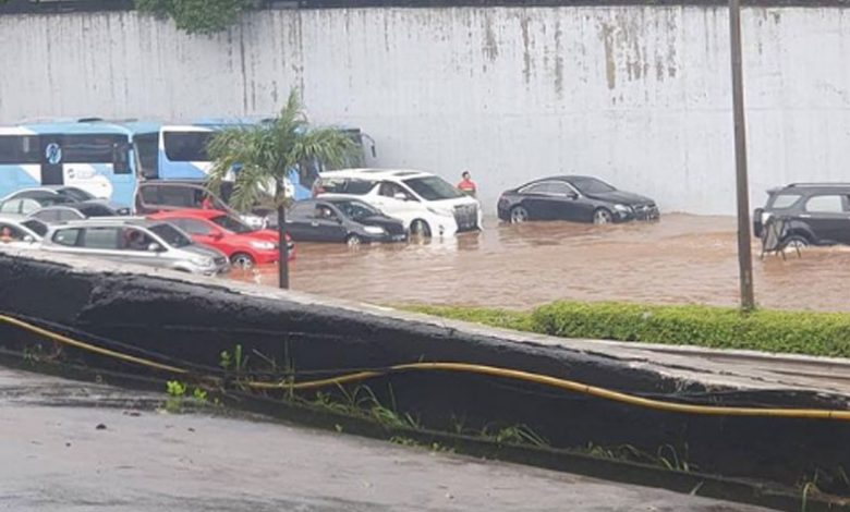 Sejumlah Ruas Tol Yang Terendam Banjir Mulai Normal