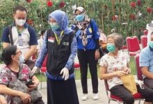 Kabupaten Bekasi Vaksinasi Lansia Serentak pada 26-27 Maret