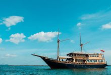 Mau Bisa Coba Wisata Kapal Agustine Phinisi di Kepulauan Seribu