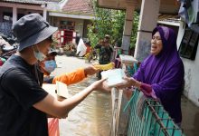 Dompet Dhuafa Bersama Wardah Beri Bantuan Korban Banjir Tangerang