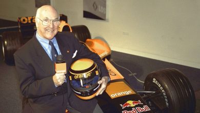 Komentator Formula 1 Legendaris Murray Walker Meninggal