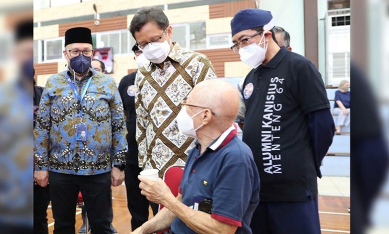 Taspen Gelar Vaksin Gratis Untuk 2.500 Lansia Di Jakarta