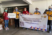 Brantas Abipraya Salurkan Bantuan ke Korban Bencana NTT