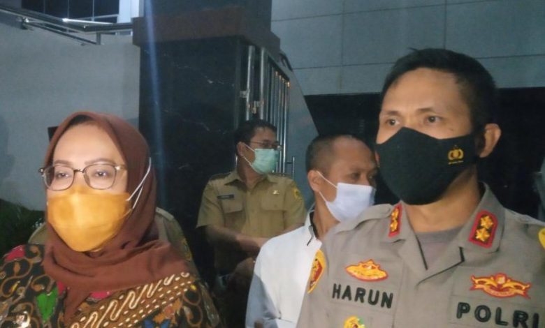 Bupati Bogor Ade Yasin dan Kapolres Bogor AKBP Harun di Cibinong, Bogor, Jawa Barat. Foto : Antara/M Fikri Setiawan