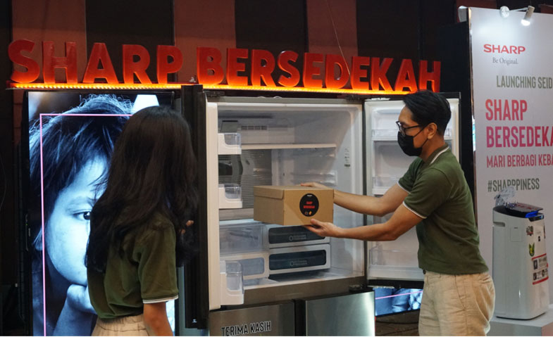 indoposcoCara Sharp Indonesia Bangkitkan Kembali Semangat Berbagi di Masa Pandemi