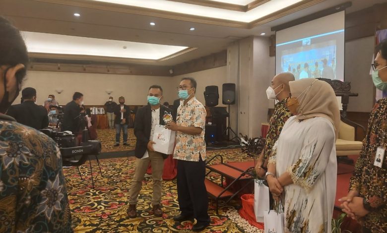 Suasana Festival Kuliner Bertajuk ‘Pemulihan Sektor Pariwisata Dan Ekonomi Kreatif Melalui Digitalisasi’ Di Lido Resort Lake, Bogor, Jawa Barat, Rabu (6/5/2021)