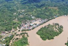 Warga Mengungsi saat Banjir Landa Beberapa Desa di Kalimantan Utara