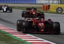 Pebalap tim Ferrari Carlos Sainz menjalani sesi latihan bebas ketiga Grand Prix Spanyol di Sirkuit Barcelona-Catalunya, Montmelo. (8/5/2021). Foto : Antara/AFP/Javier Soriano
