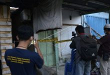 Densus 88 Geledah Eks Markas FPI Makassar Terkait Bom Bunuh Diri