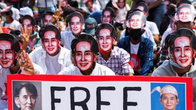Persidangan Suu Kyi Dimulai Di Myanmar