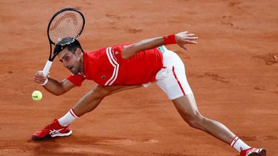 Novak Djokovic Terselamatkan Kram Yang Paksa Lorenzo Musetti Mundur Di 16 Besar