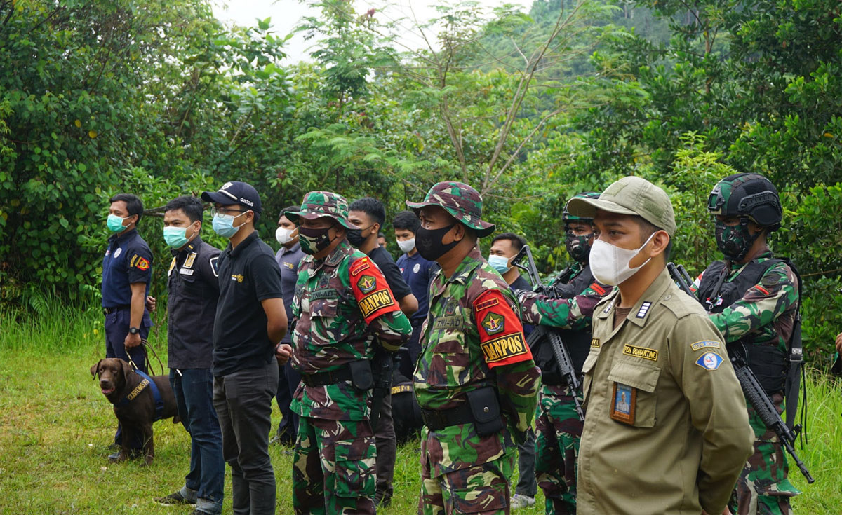 indoposco Amankan Perbatasan, Bea Cukai Entikong Patroli Gabungan