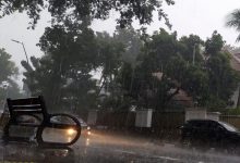 Waspada Potensi Hujan Disertai Petir di Jakarta Pada Malam Ini