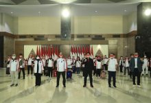 Indonesia Turunkan 10 Orang Dalam Defile Pembukaan Olimpiade Tokyo