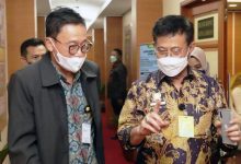 Mentan Syahrul Yasin Limpo dan Kepala BPPSDMP Dedi Nursyamsi (kiri) berkomitmen meningkatkan kapasitas SDM pertanian Foto: BPPSDMP