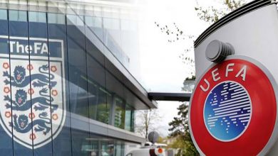 UEFA Siapkan Sanksi bagi FA karena Suporter Sepakbolanya Barbar