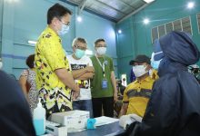 KemenkopUKM, Hippindo, Apindo dan UNIQLO Gelar Vaksinasi UMKM di Tangerang